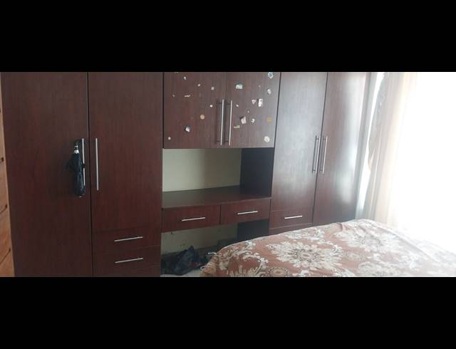 4 BEDROOM HOUSE FOR SALE IN LADY SELBORNE